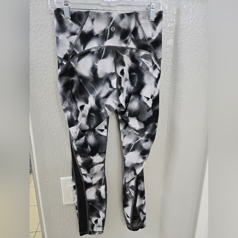 lululemon Leggings Size 6